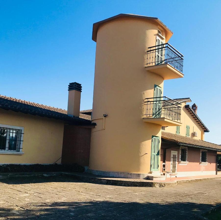 Il Granaio Del Pavone Villa Nepi Luaran gambar
