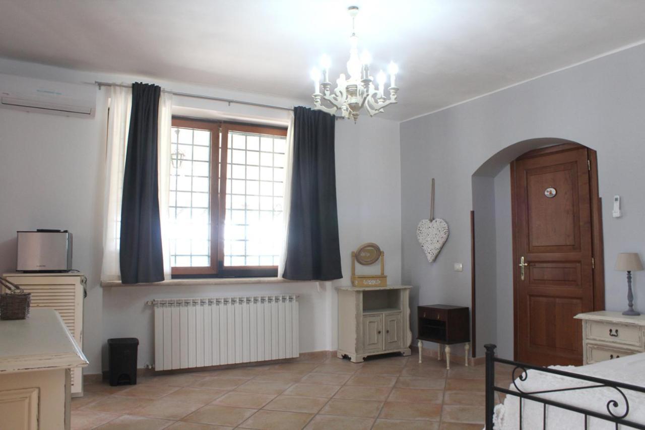 Il Granaio Del Pavone Villa Nepi Luaran gambar