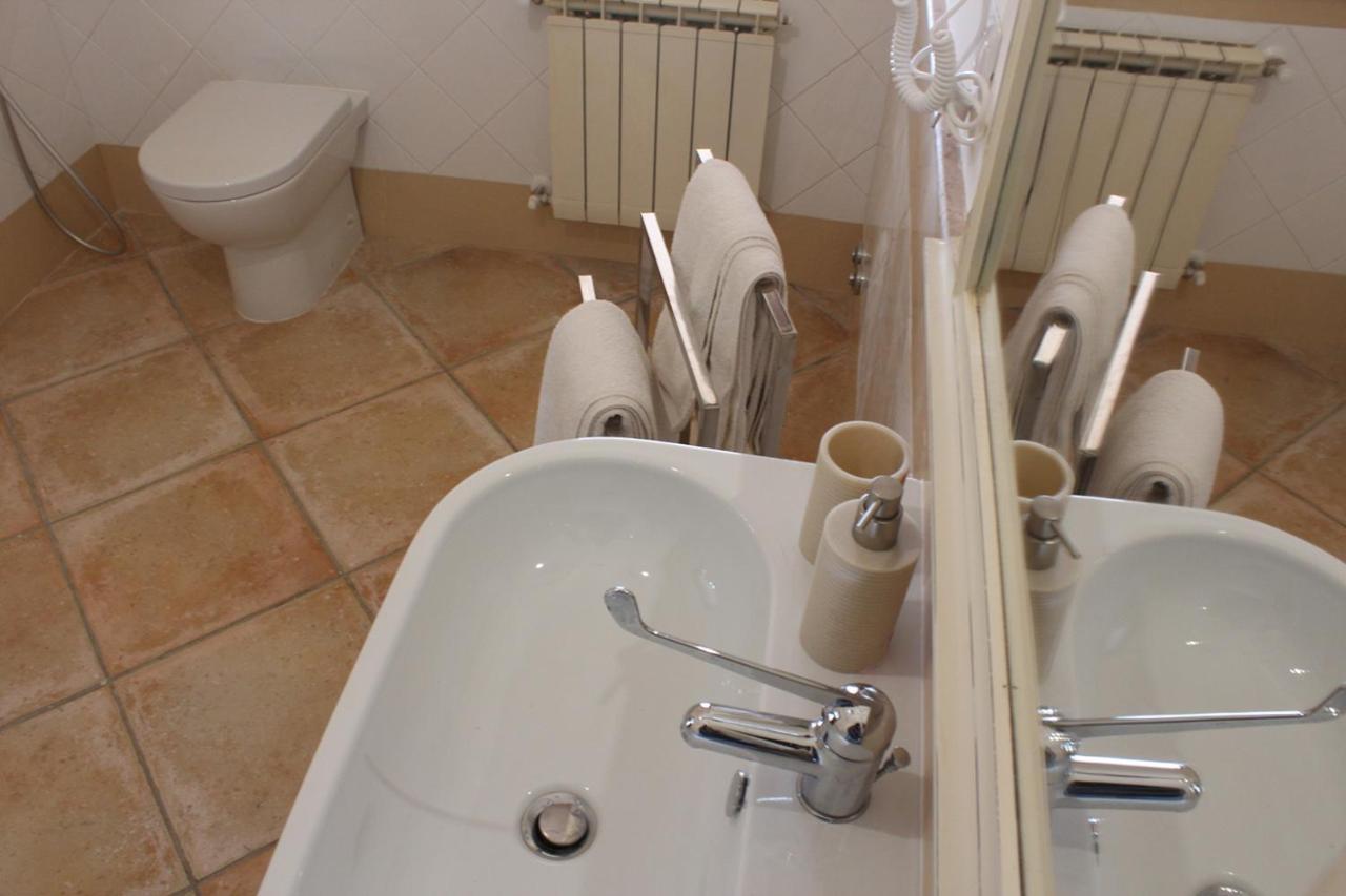 Il Granaio Del Pavone Villa Nepi Luaran gambar