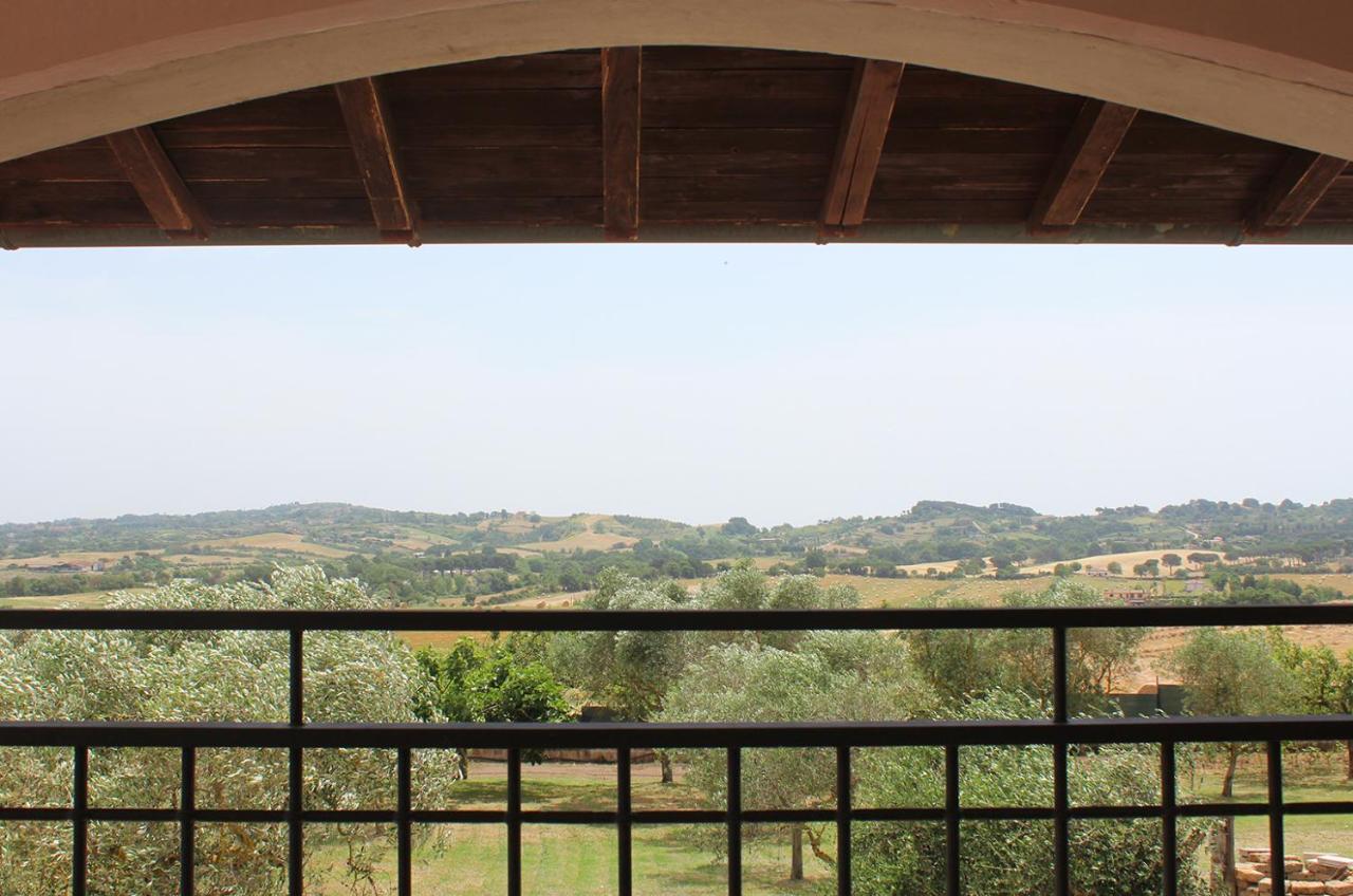 Il Granaio Del Pavone Villa Nepi Luaran gambar